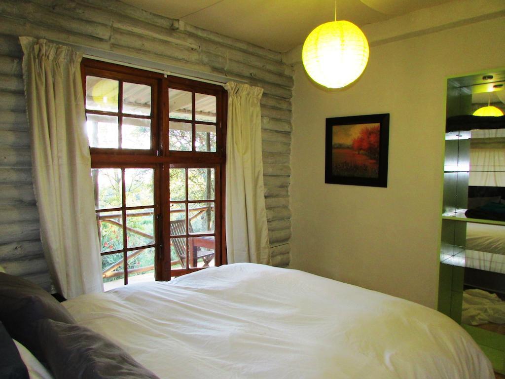 Old Pine Cabin Karkloof Yarrow 外观 照片